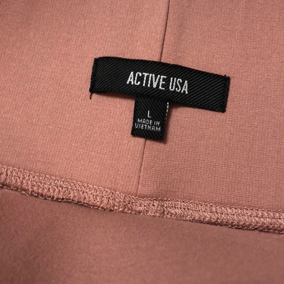 Blush Pink Pencil Skirt - Picture 2 of 6